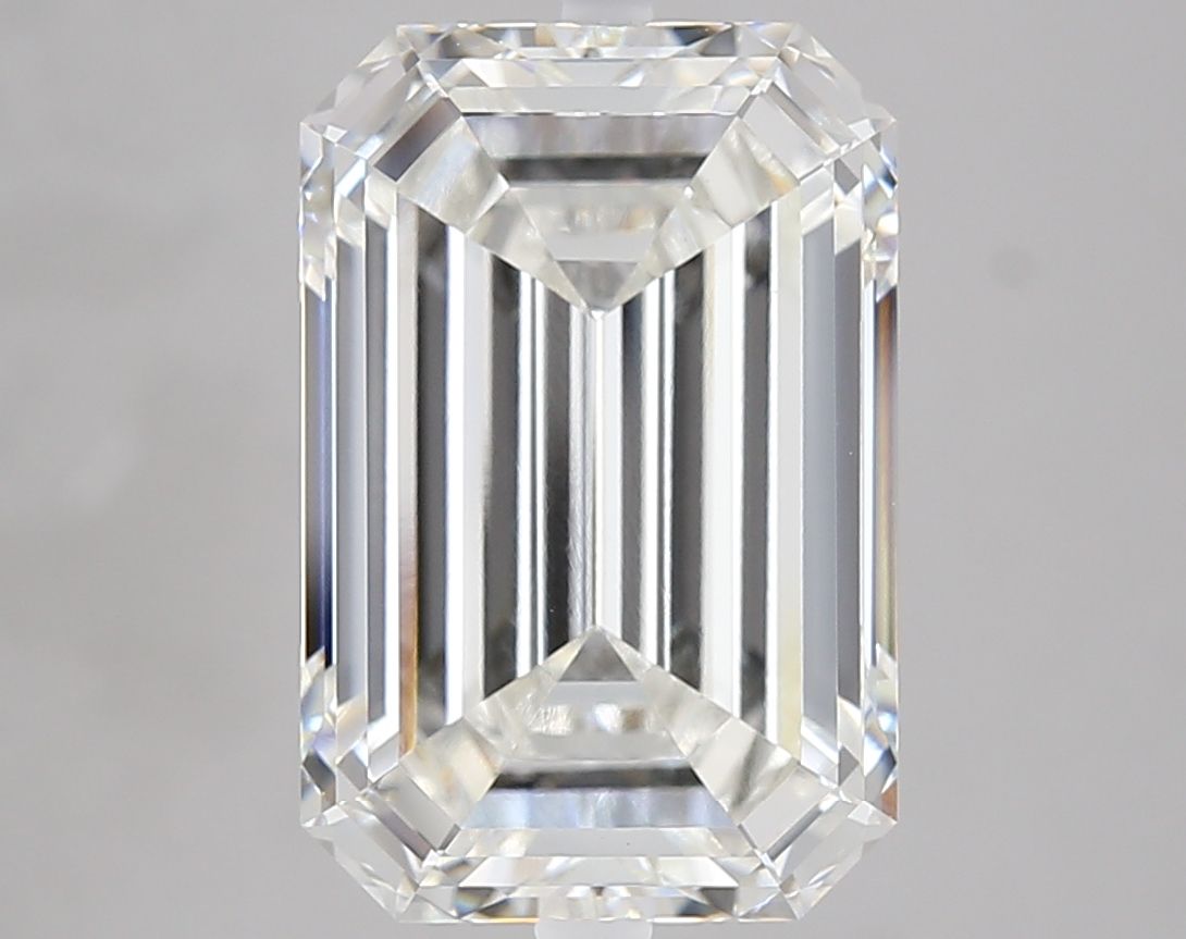 7.00 ct. emerald Lab Grown Diamond front image