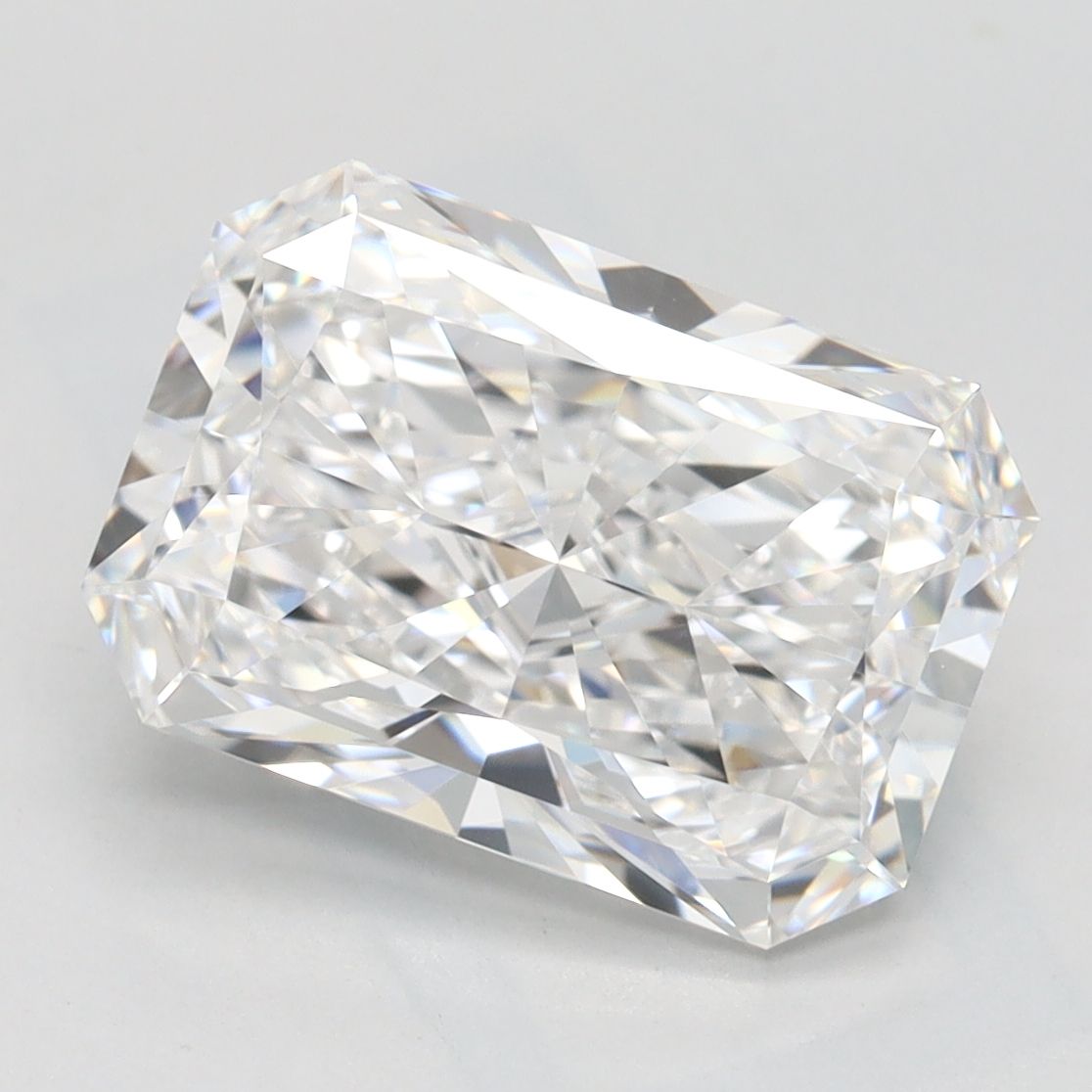 3.20 ct. radiant Lab Grown Diamond front image