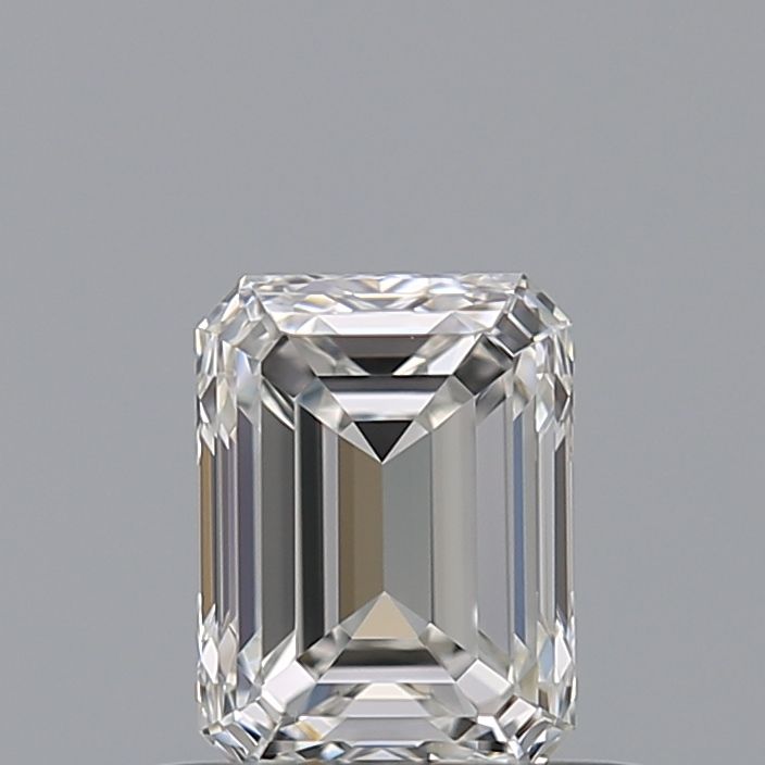 0.55 ct Emerald diamond