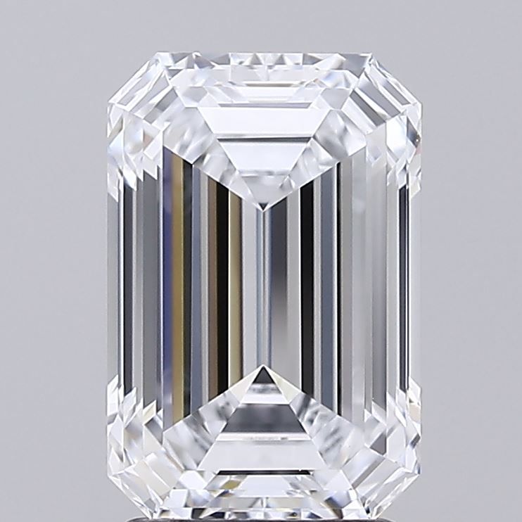 2.52 ct. emerald Lab Grown Diamond front image