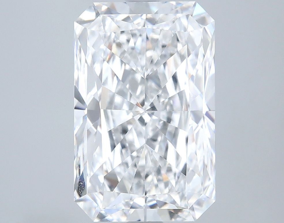 4.01 ct. radiant Lab Grown Diamond front image