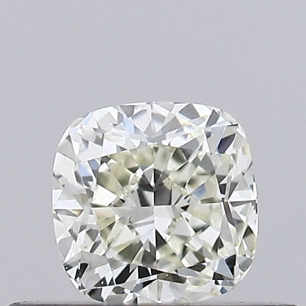0.3 ct Cushion modified Diamond
