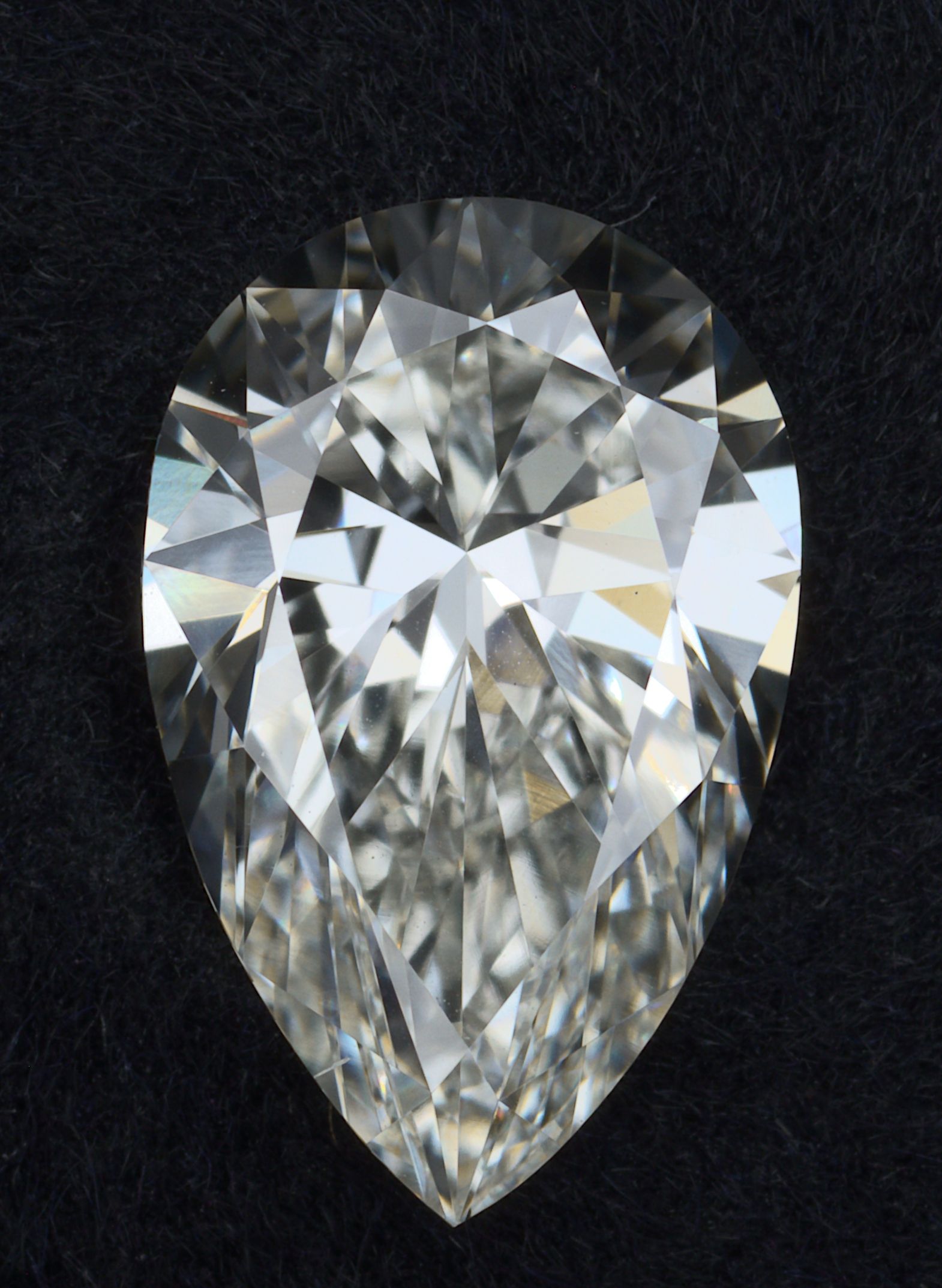 1.02 ct. pear Lab Grown Diamond front image