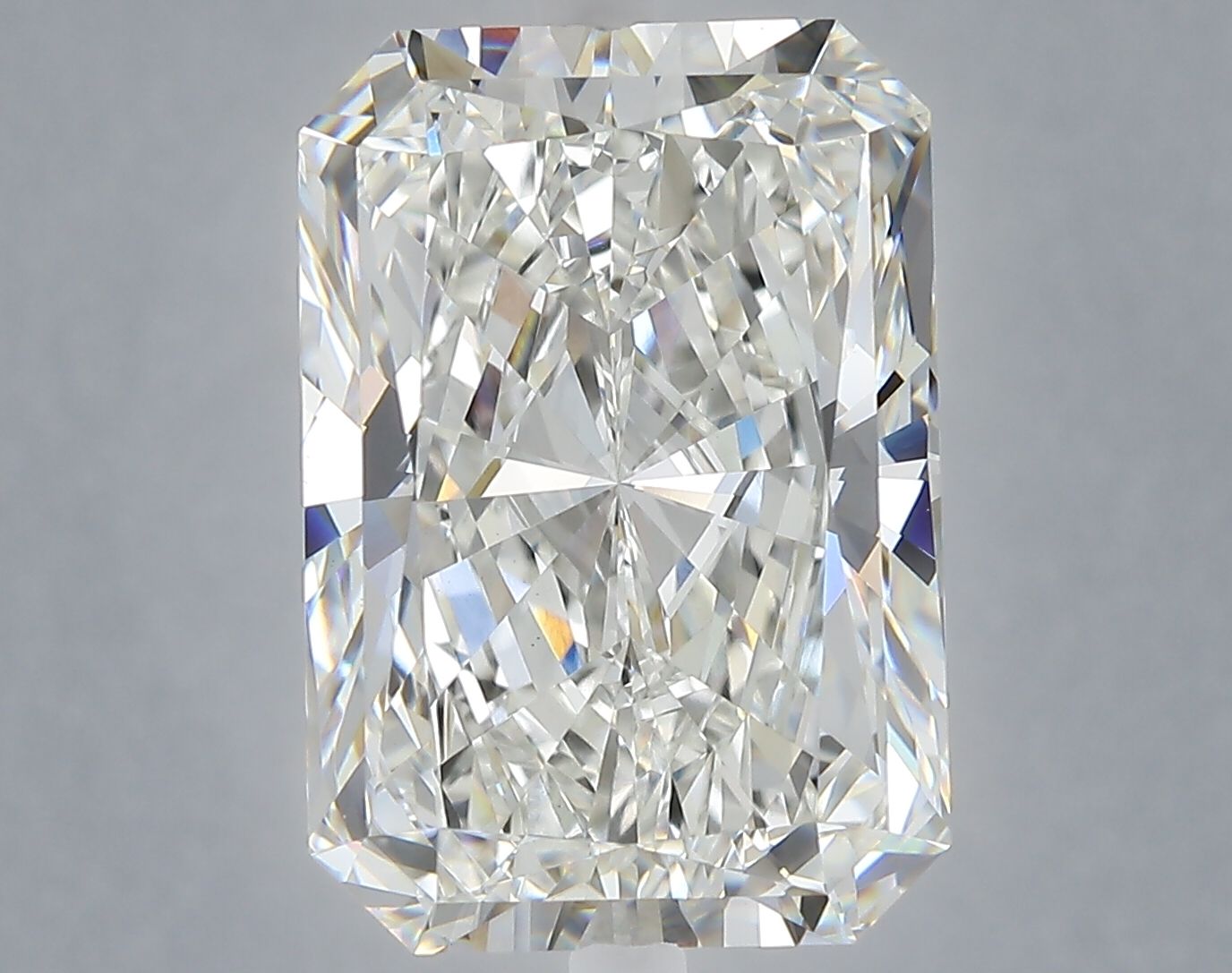 9.45 ct. radiant Lab Grown Diamond front image