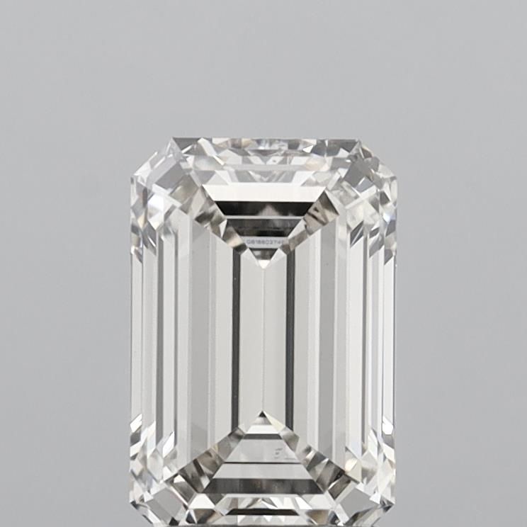 2.05 ct Emerald diamond