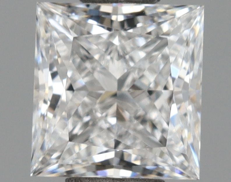 0.96 ct. princess Lab Grown Diamond front image