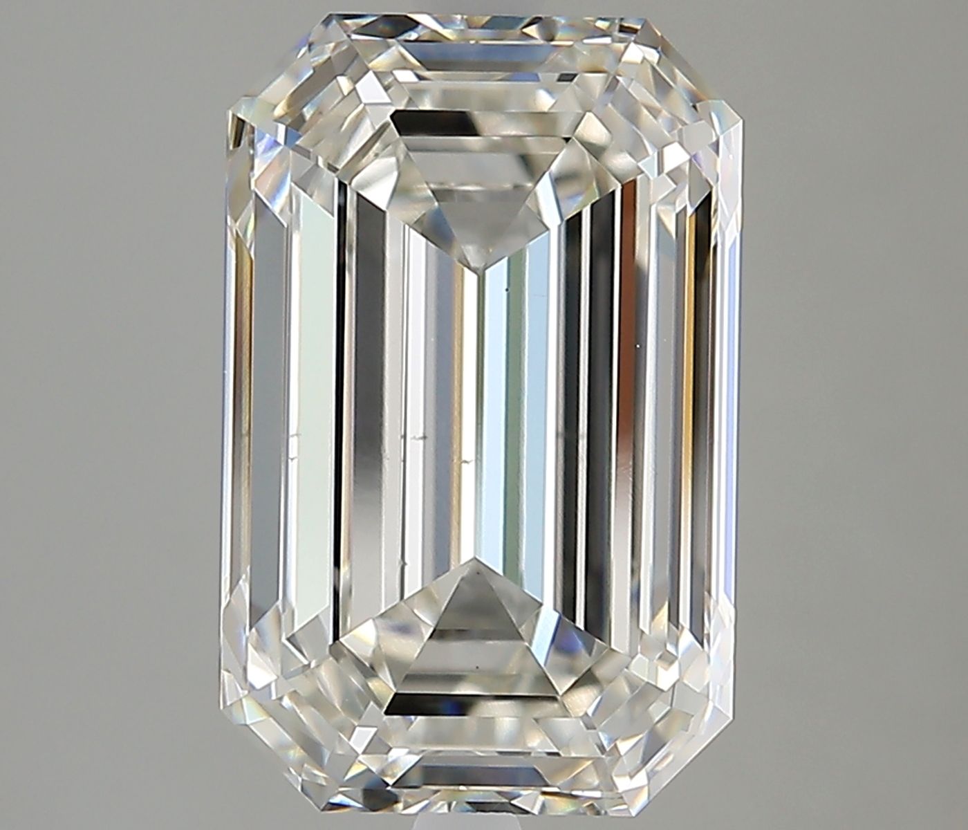 5.61 ct. emerald Lab Grown Diamond front image