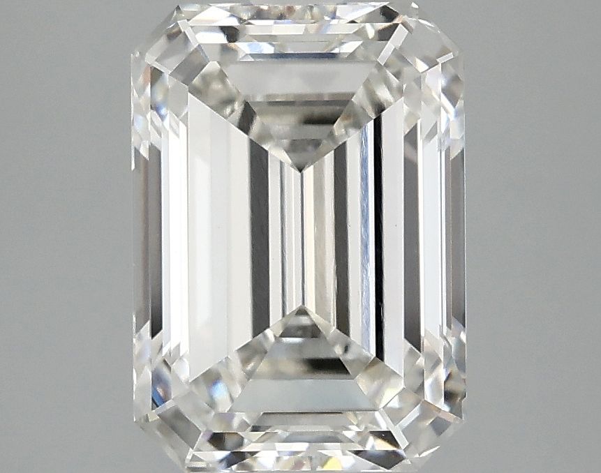 3.10 ct Emerald diamond