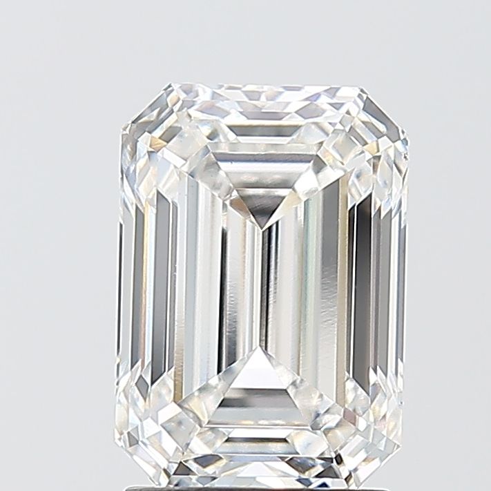 2.53 ct Emerald diamond