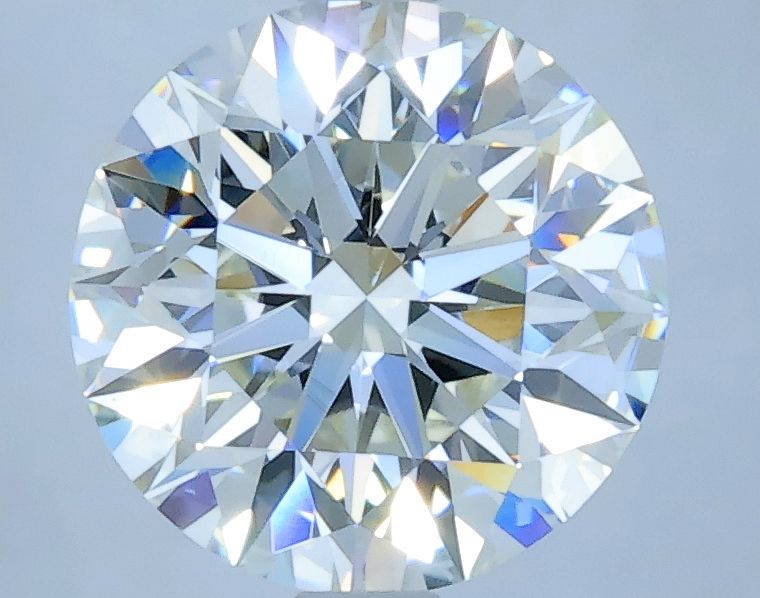 2.11 ct Round diamond