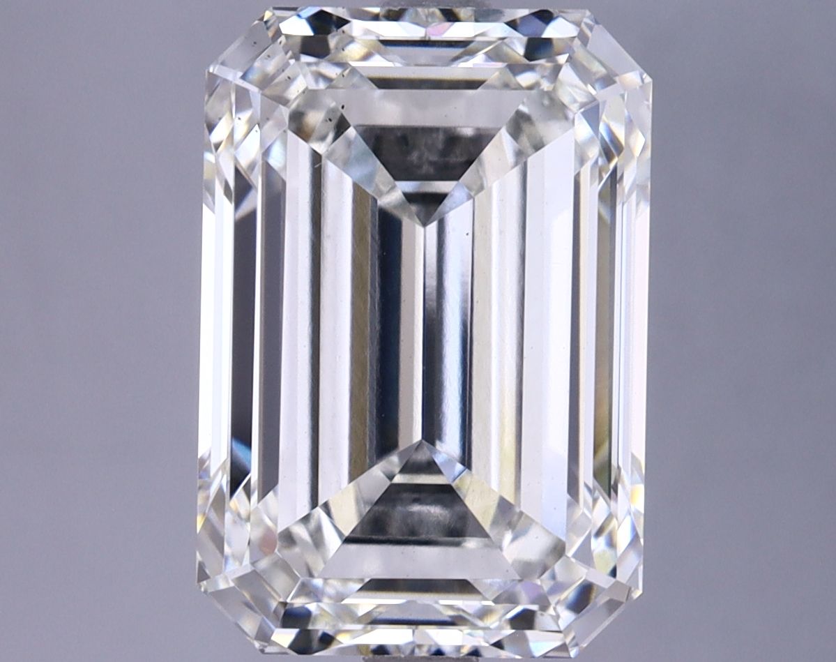 6.27 ct. emerald Lab Grown Diamond front image