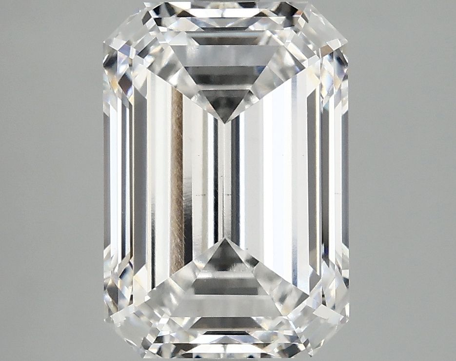 4.10 ct. emerald Lab Grown Diamond front image