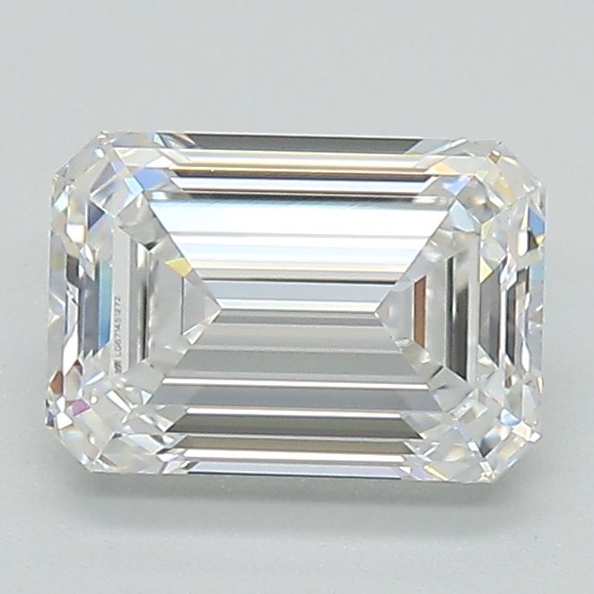 1.52 ct. emerald Lab Grown Diamond front image