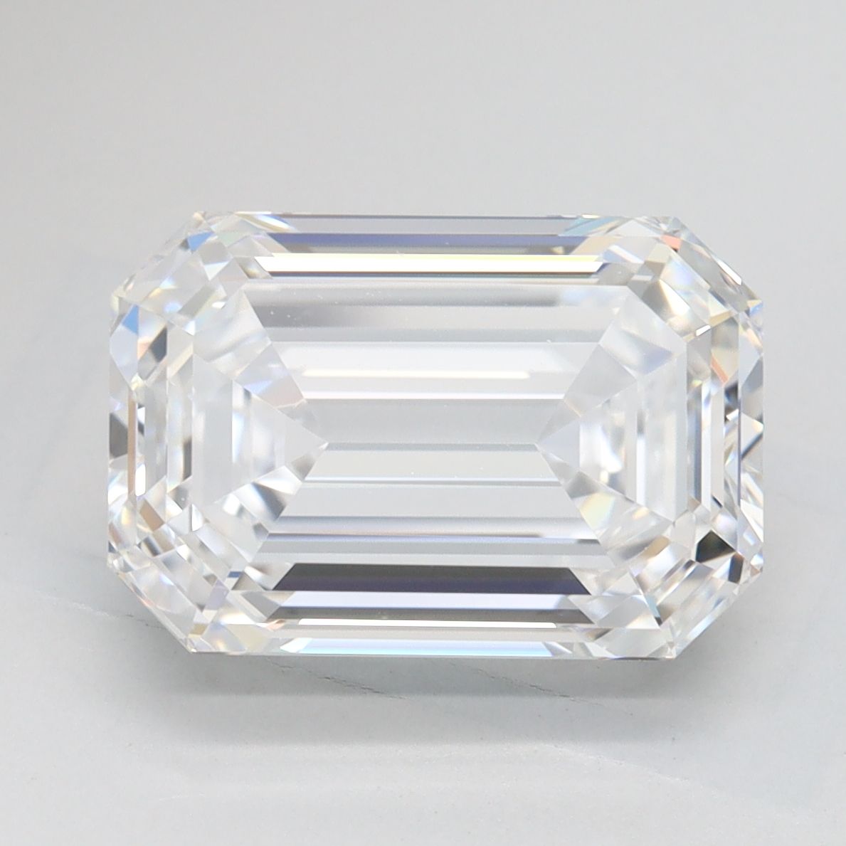 3.92 ct. emerald Lab Grown Diamond front image