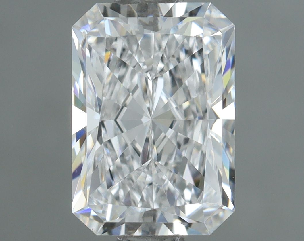 1.04 ct. radiant Lab Grown Diamond front image