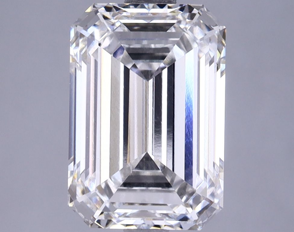 3.26 ct. emerald Lab Grown Diamond front image