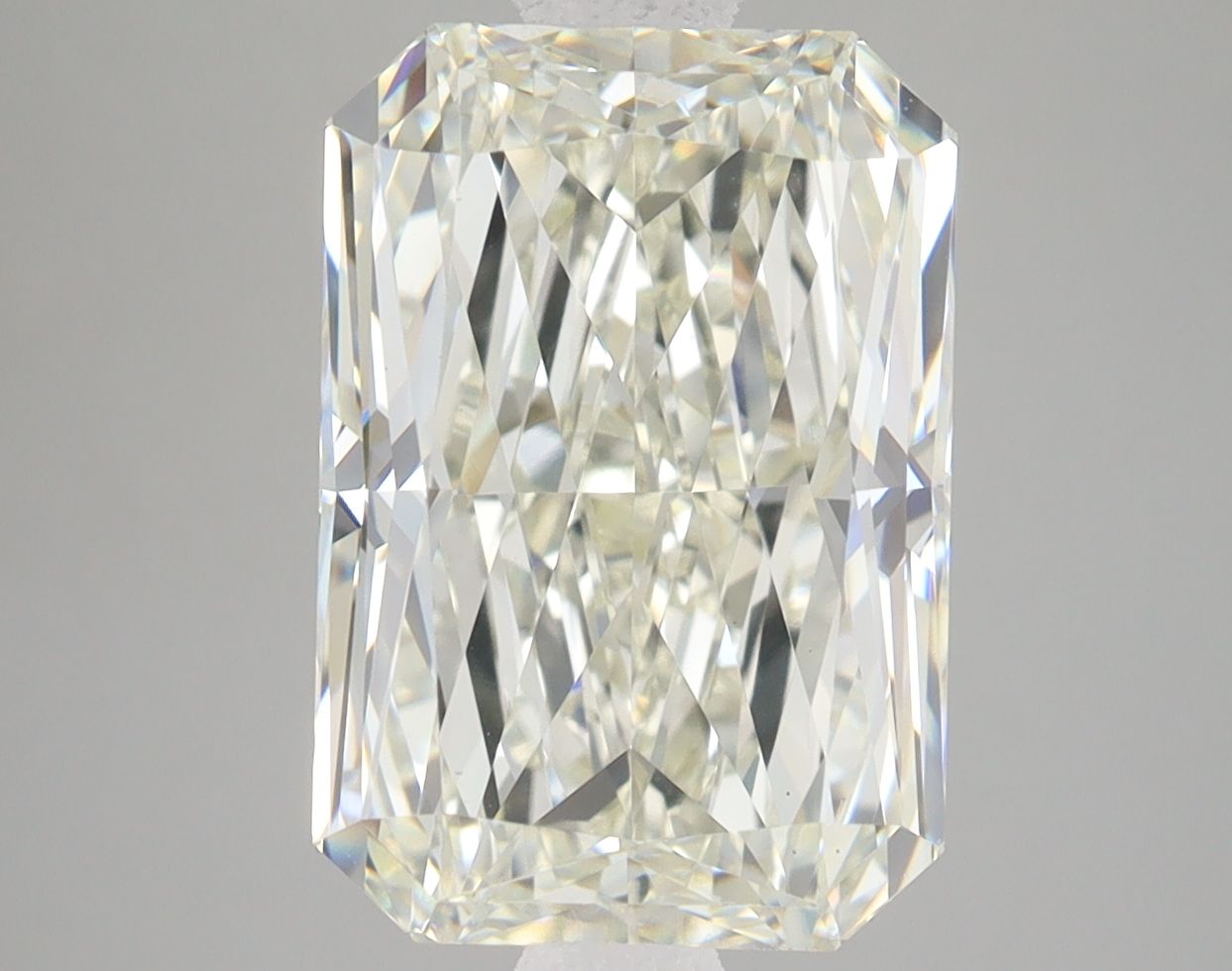 6.05 ct. radiant Lab Grown Diamond front image
