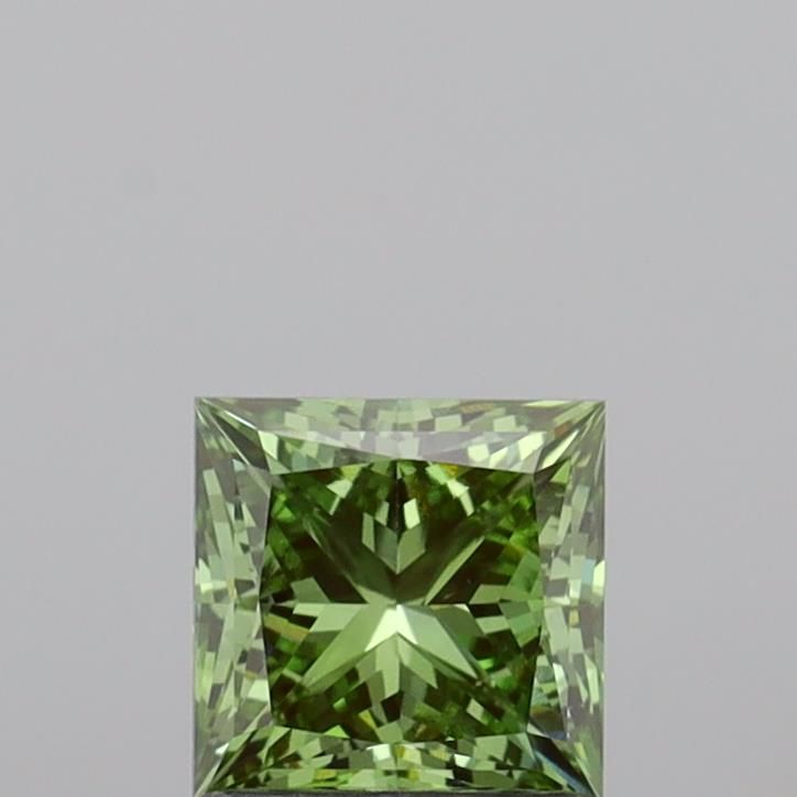 1.39 CT Fancy Vivid Green PRINCESS