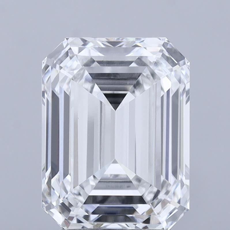 2.54 ct. emerald Lab Grown Diamond front image