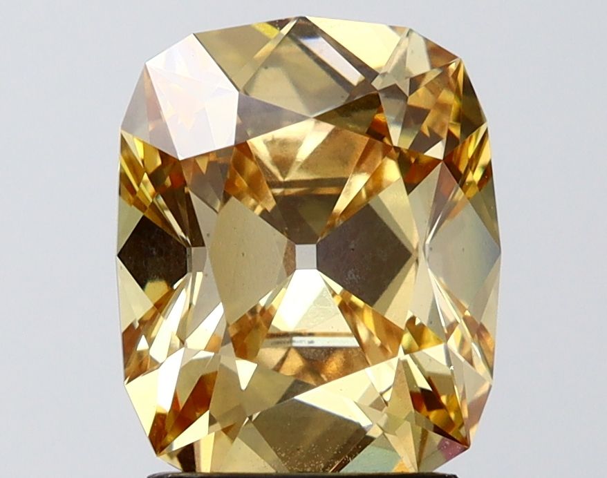 3.08 ct Cushion Brilliant diamond