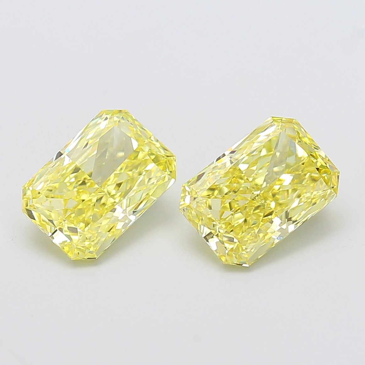 3.02 ct. radiant Lab Grown Diamond front image