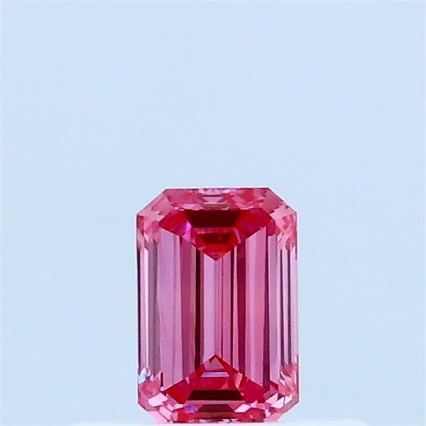 0.31 CT Fancy Vivid Pink EMERALD