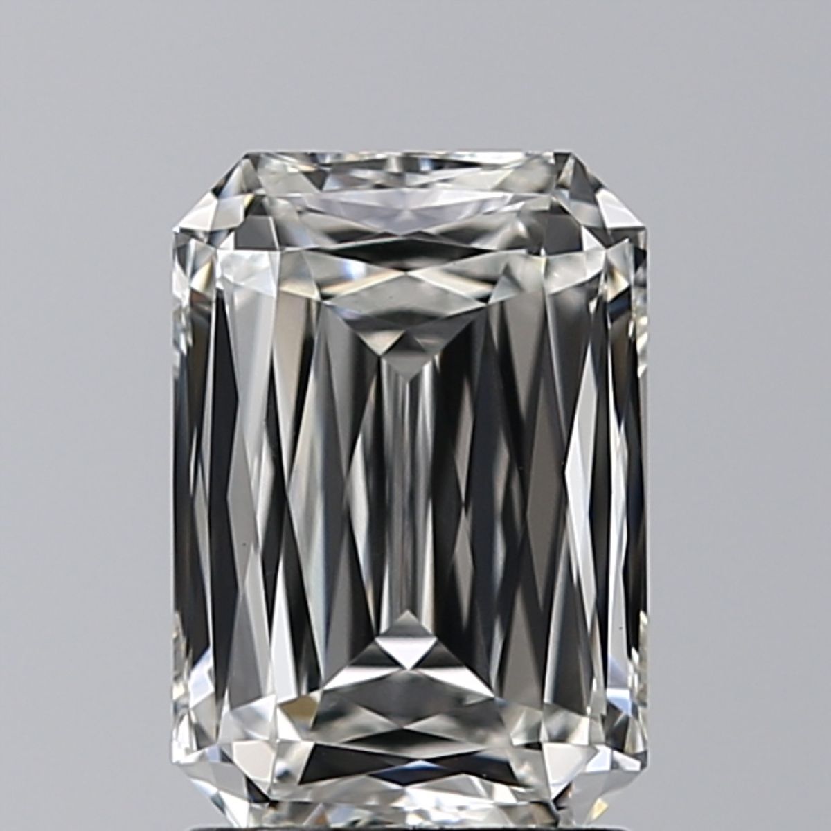 1.73 ct. radiant Lab Grown Diamond front image