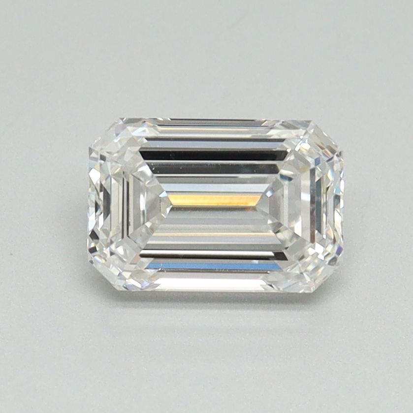 1.06 ct. emerald Lab Grown Diamond front image