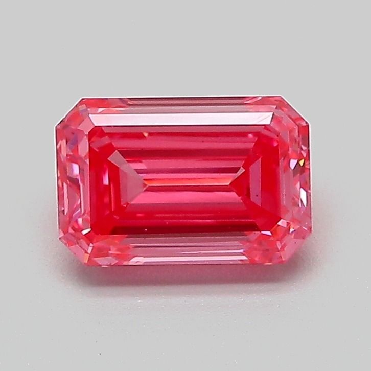 1.05 ct. emerald Lab Grown Diamond front image