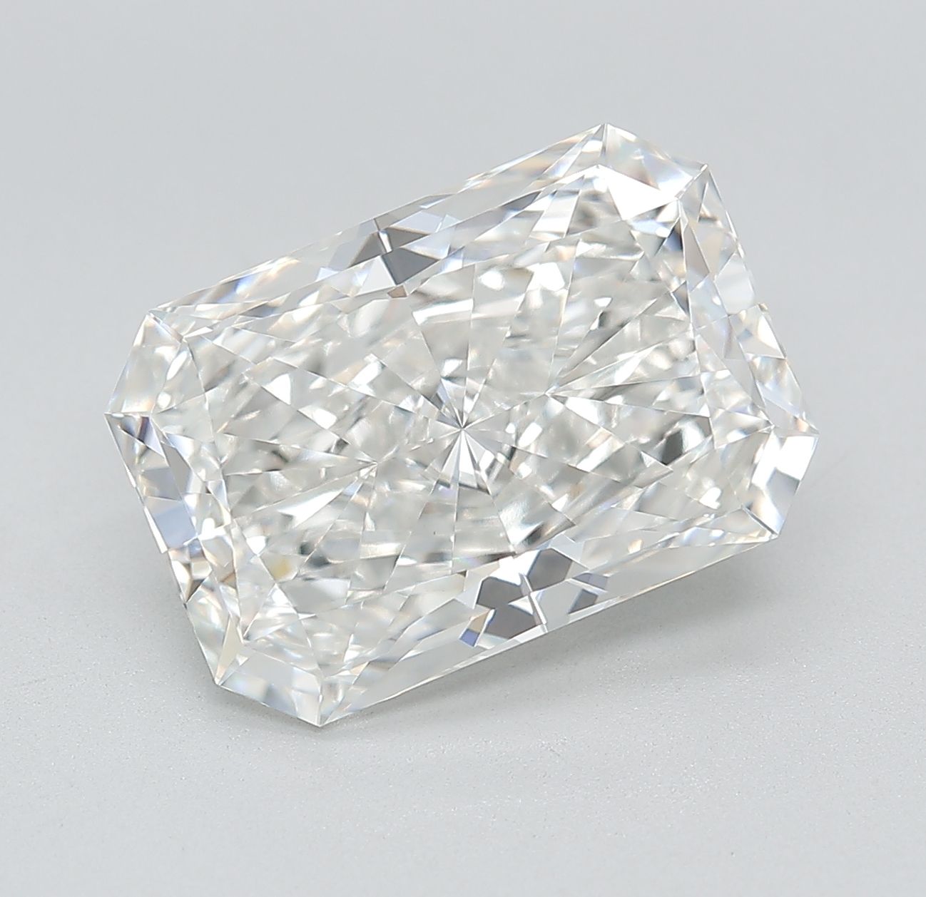 6.09 ct. radiant Lab Grown Diamond front image