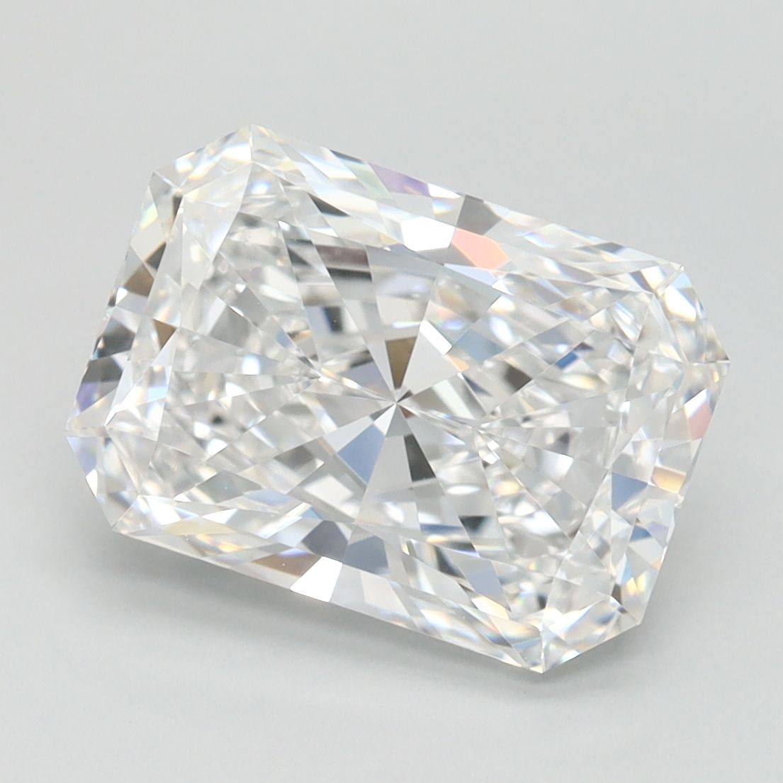2.84 ct. radiant Lab Grown Diamond front image