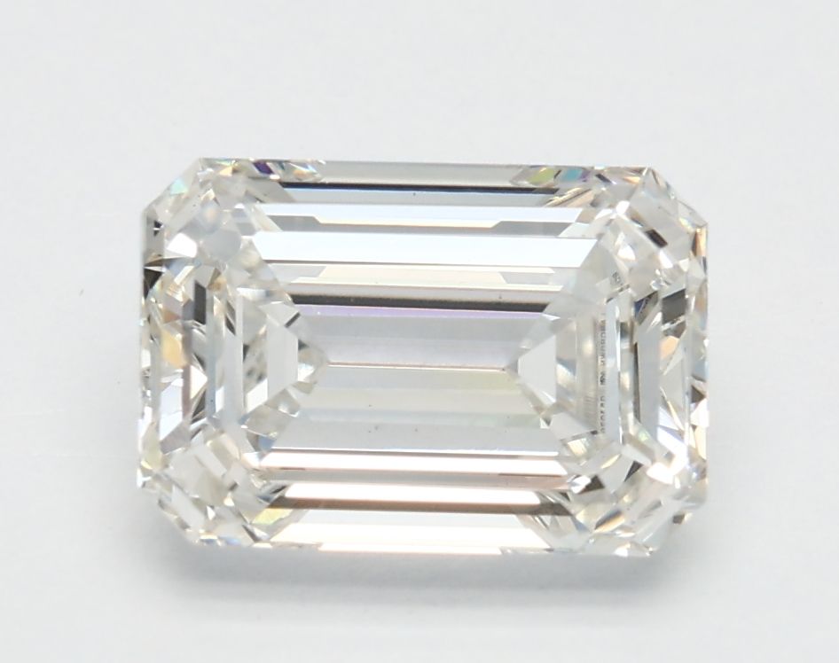 1.72 ct. emerald Lab Grown Diamond front image