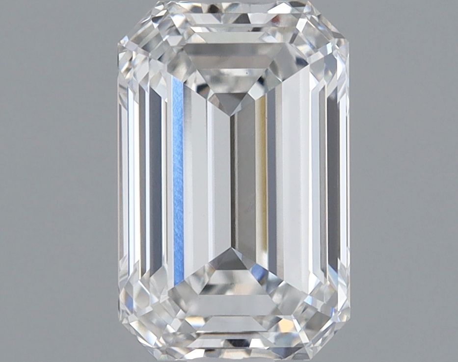 1.58 ct. emerald Lab Grown Diamond front image