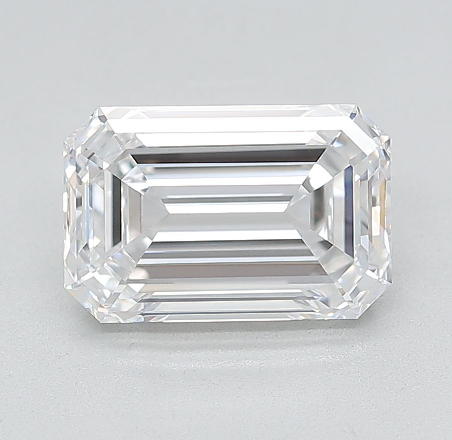 2.53 ct. emerald Lab Grown Diamond front image