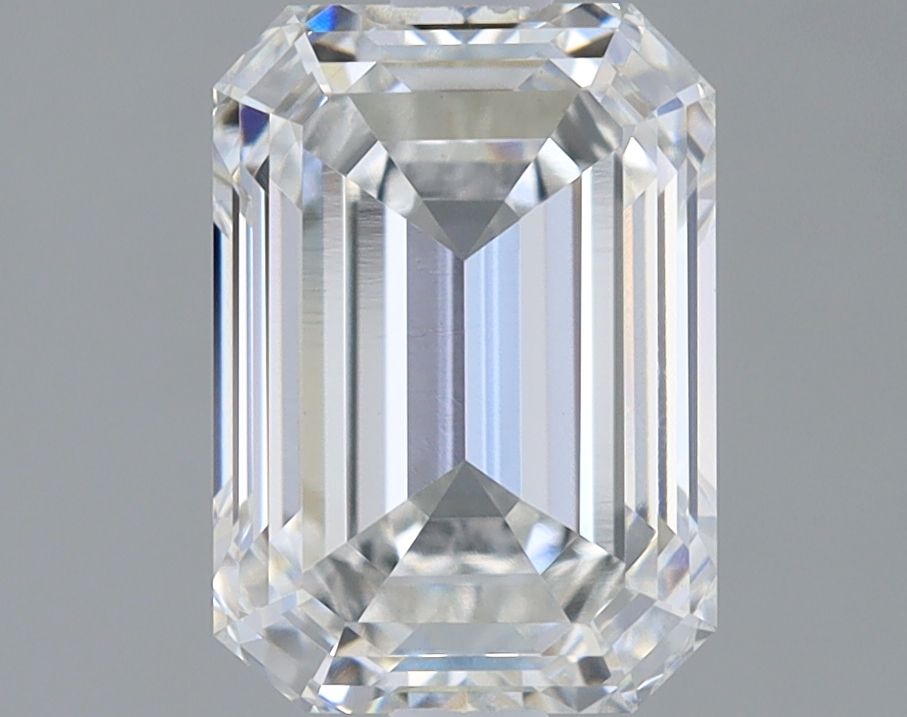 1.70 ct. emerald Lab Grown Diamond front image