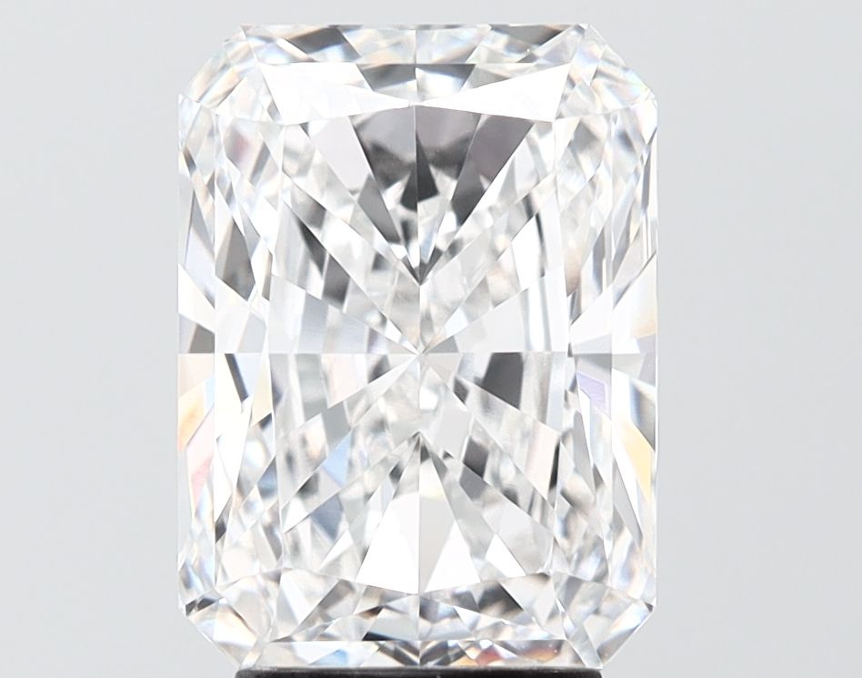 4.05 ct. radiant Lab Grown Diamond front image