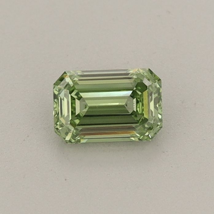 0.35 CT Fancy Vivid Green EMERALD