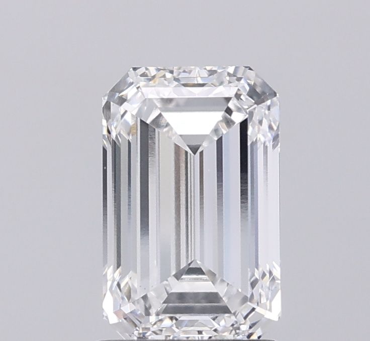 2.00 ct. emerald Lab Grown Diamond front image