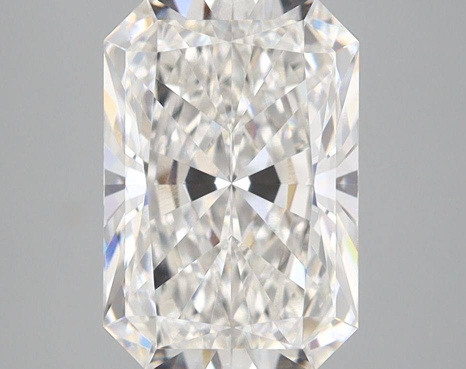 3.04 ct. radiant Lab Grown Diamond front image