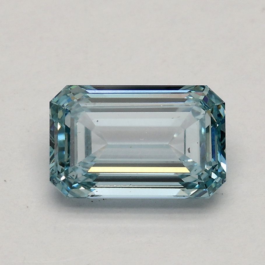 1.11 ct. emerald Lab Grown Diamond front image
