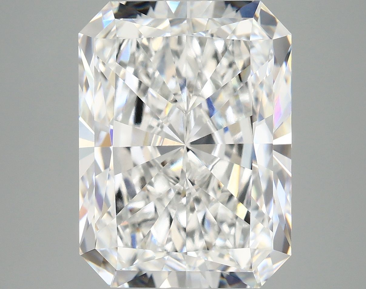 6.81 ct. radiant Lab Grown Diamond front image