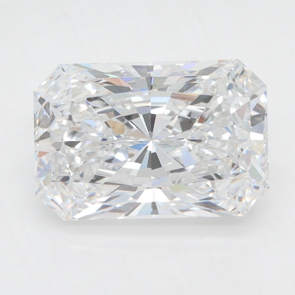 3.08 ct. radiant Lab Grown Diamond front image