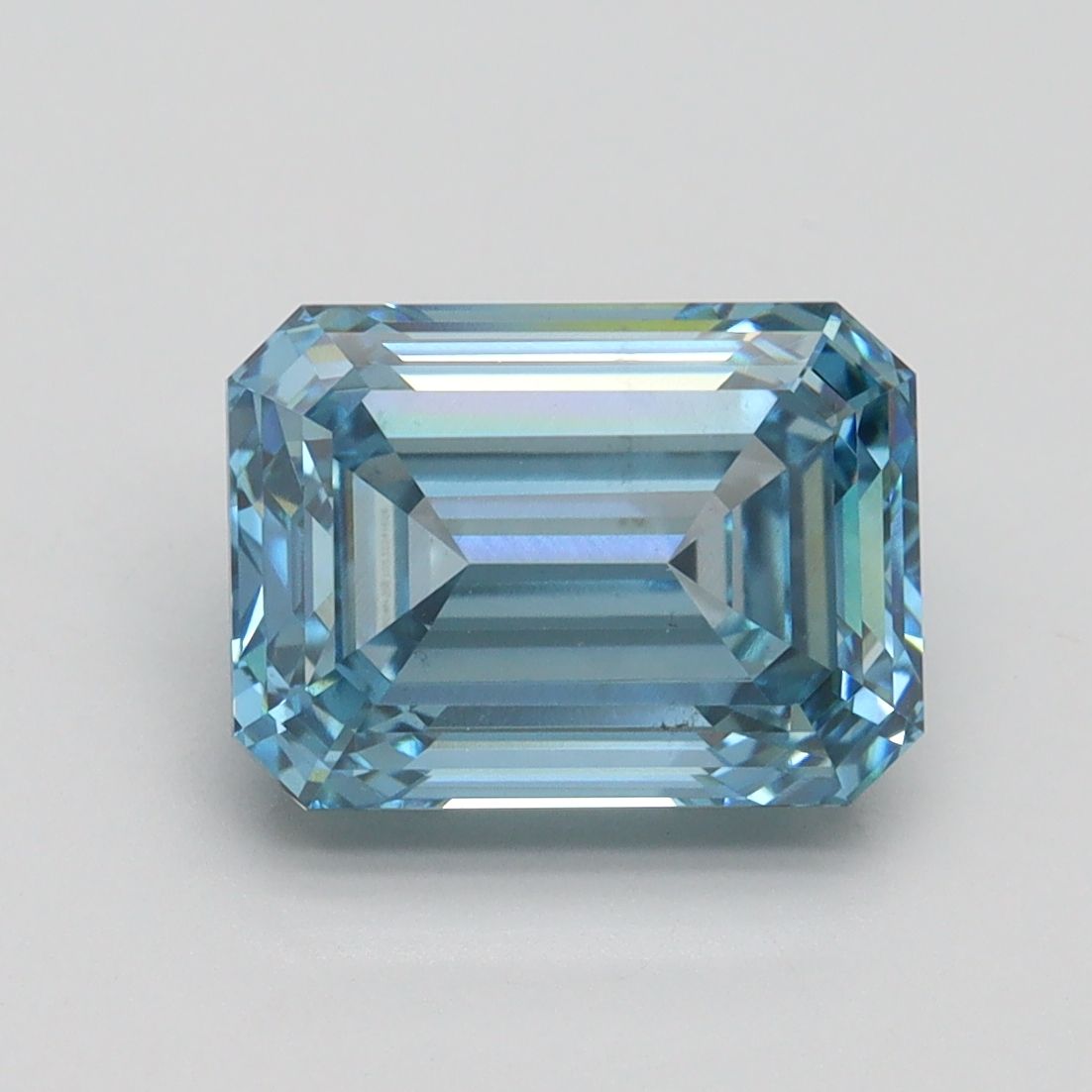 3.05 ct. emerald Lab Grown Diamond front image