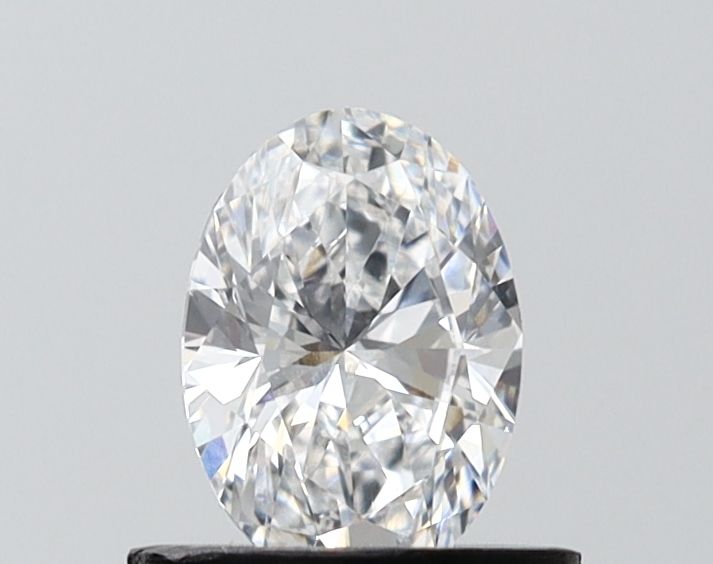 0.7 ct lab-grown Oval Diamond