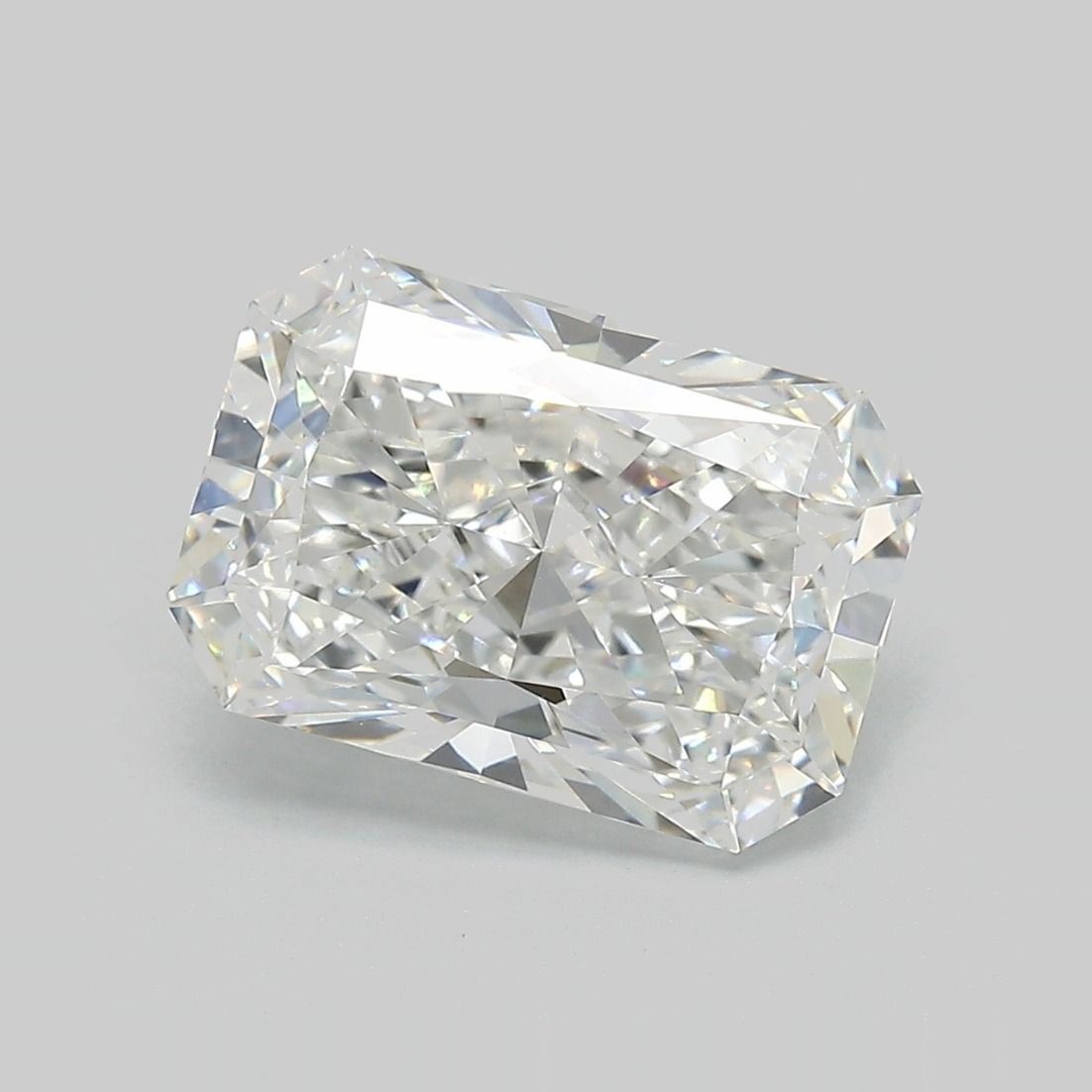 4.29 ct. radiant Lab Grown Diamond front image