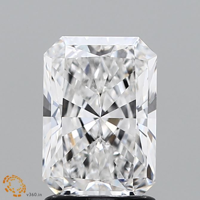 1.74 ct. radiant Lab Grown Diamond front image