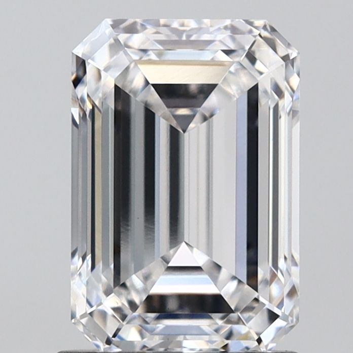 1.57 ct. emerald Lab Grown Diamond front image
