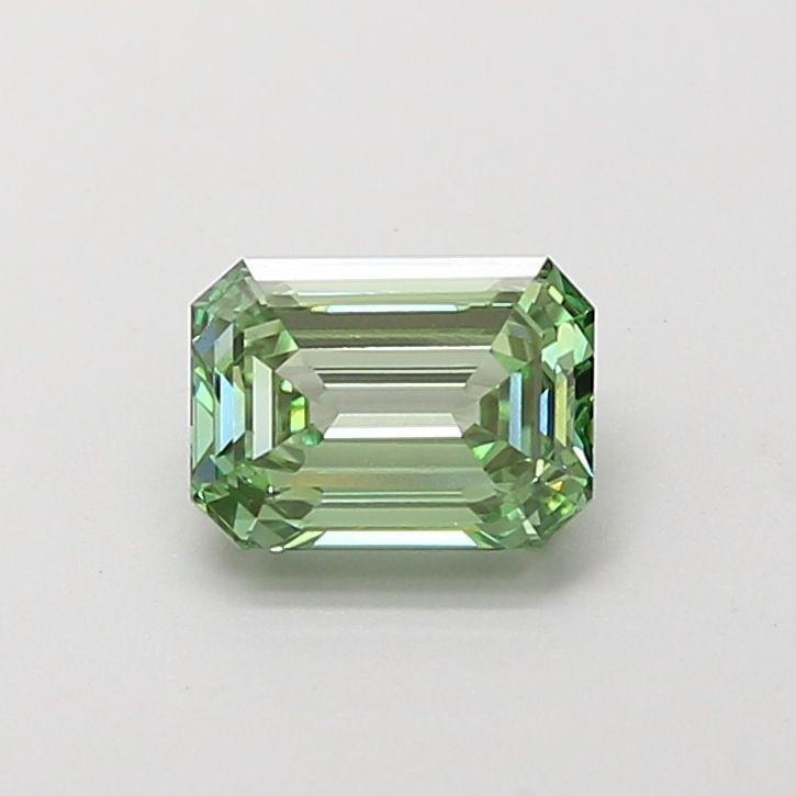 1.04 ct Emerald diamond