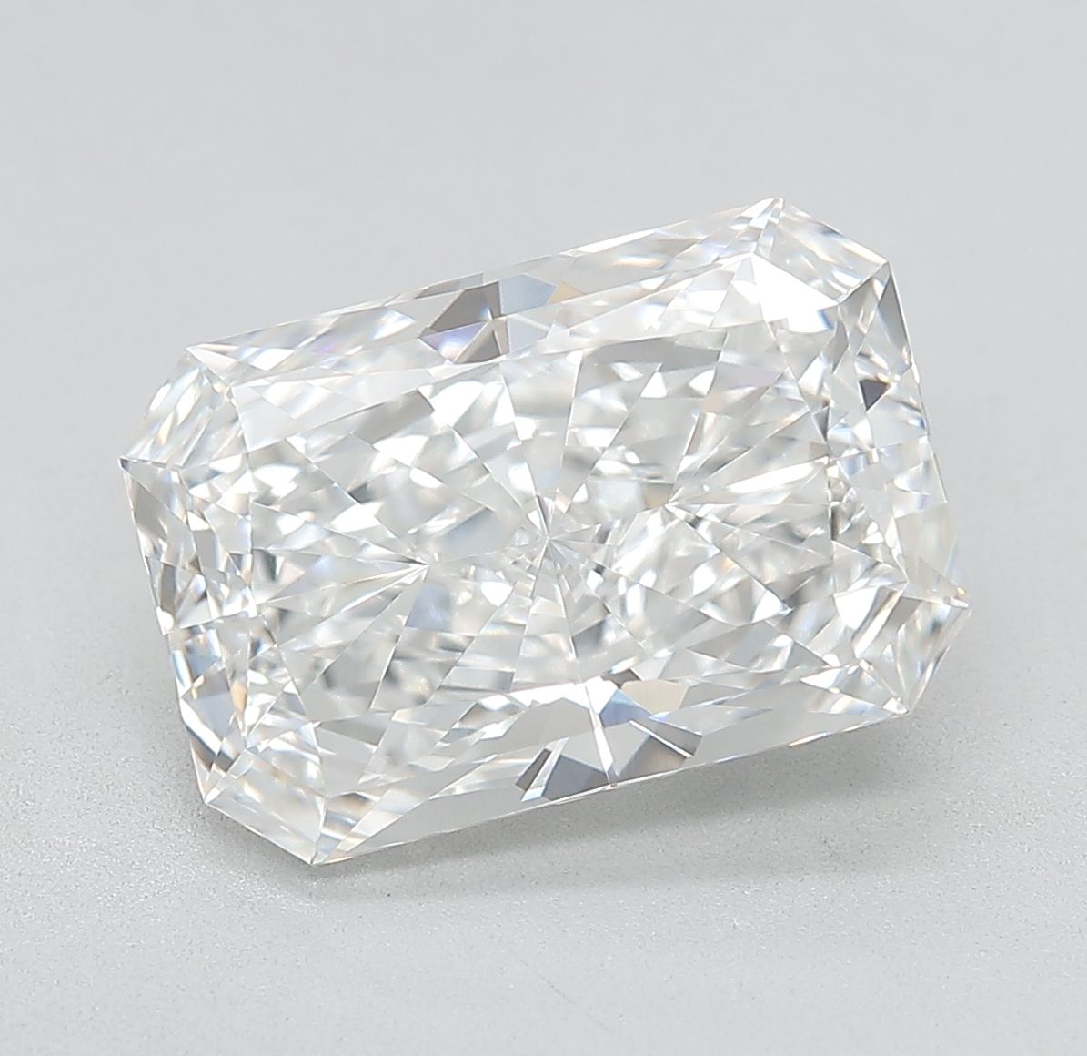 4.28 ct. radiant Lab Grown Diamond front image
