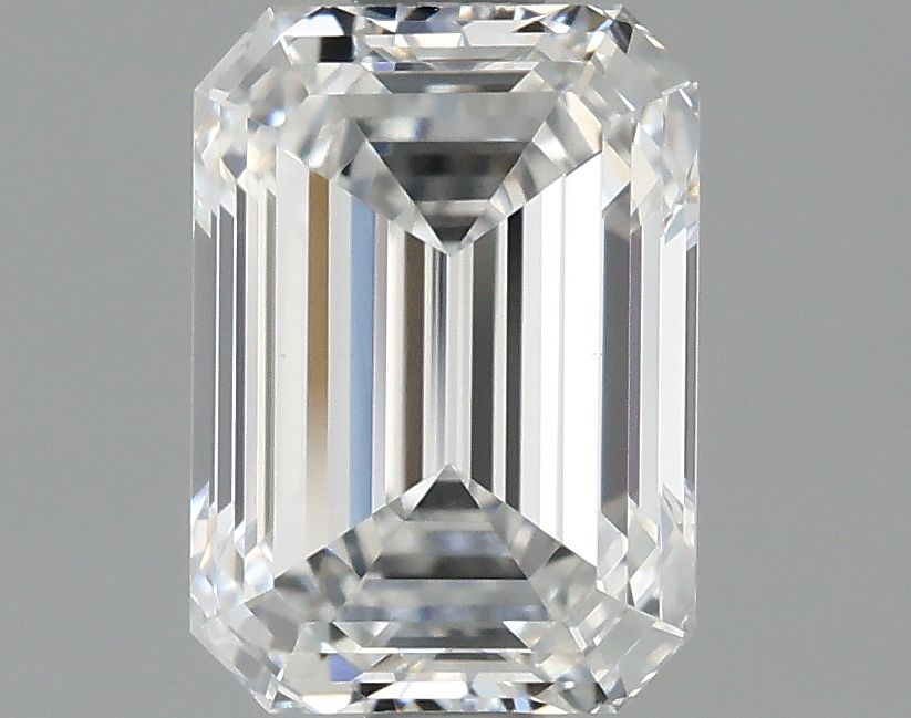 1.05 ct. emerald Lab Grown Diamond front image